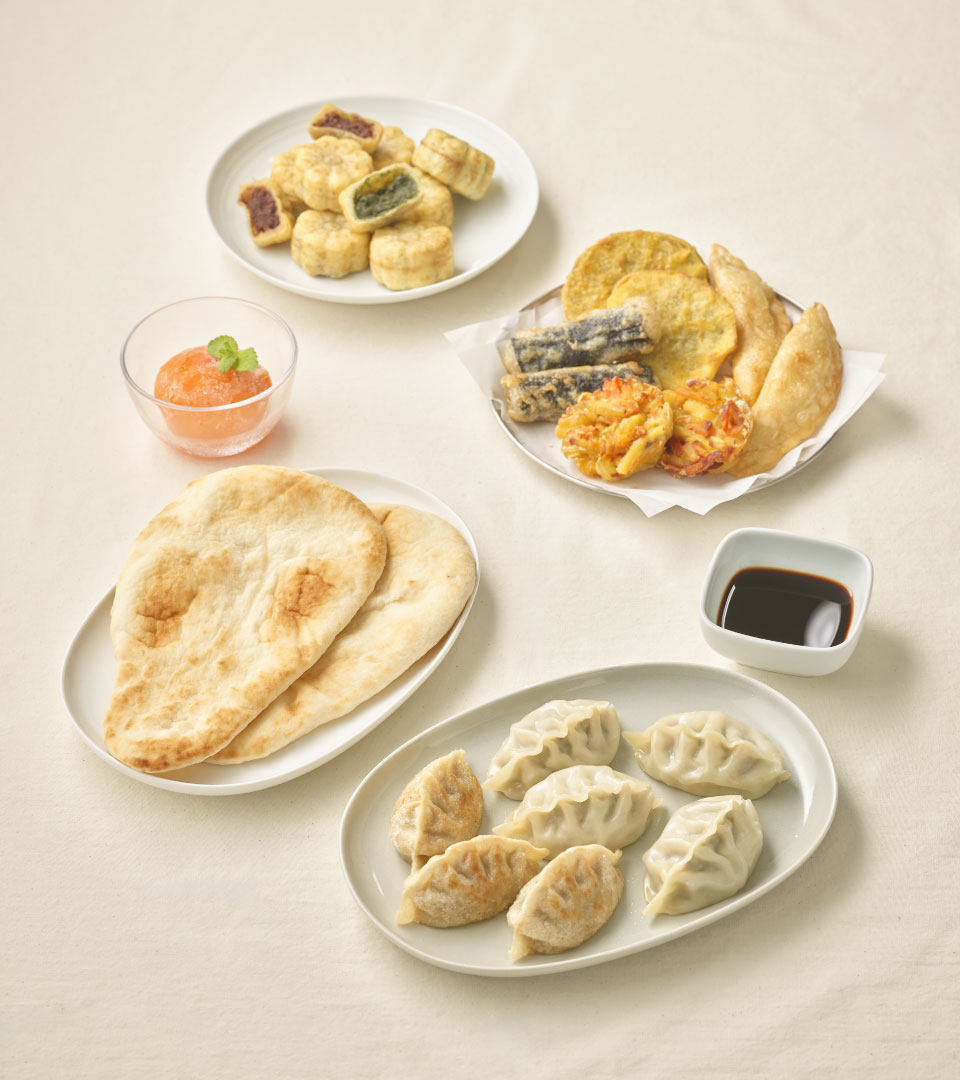 오프라인에서 먼저 경험해 보세요 정성이 가득 담긴 맛있는 요리를 집에서도 손쉽게! 신선한 재료와 풍성한 맛을 그대로 담아 언제든 빠르고 맛있게 즐길 수 있습니다.