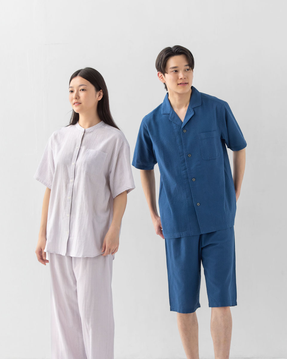 가볍고 편안한 파자마 시리즈 커플, 가족, 친구 등 소중한 사람들과 함께 입기 좋은 무인양품 파자마 시리즈. 가볍고 편안한 파자마를 지금 만나보세요.